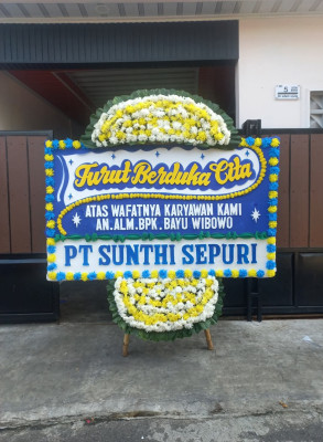 Papan Bunga Duka di Anggana