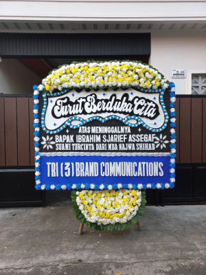 Papan Bunga Duka di Anggana